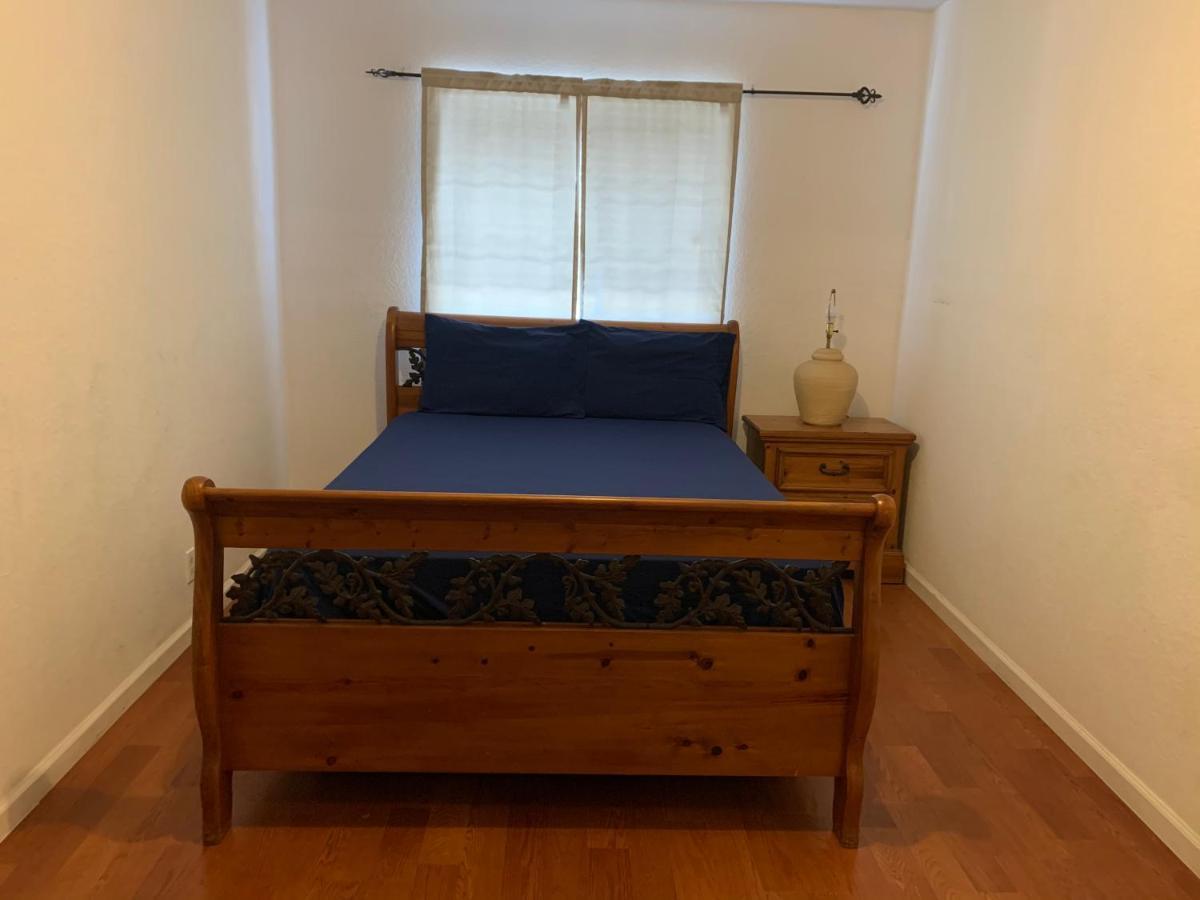 Bedroom Suite In Lauderdale Lakes Townhome Fort Lauderdale Kültér fotó