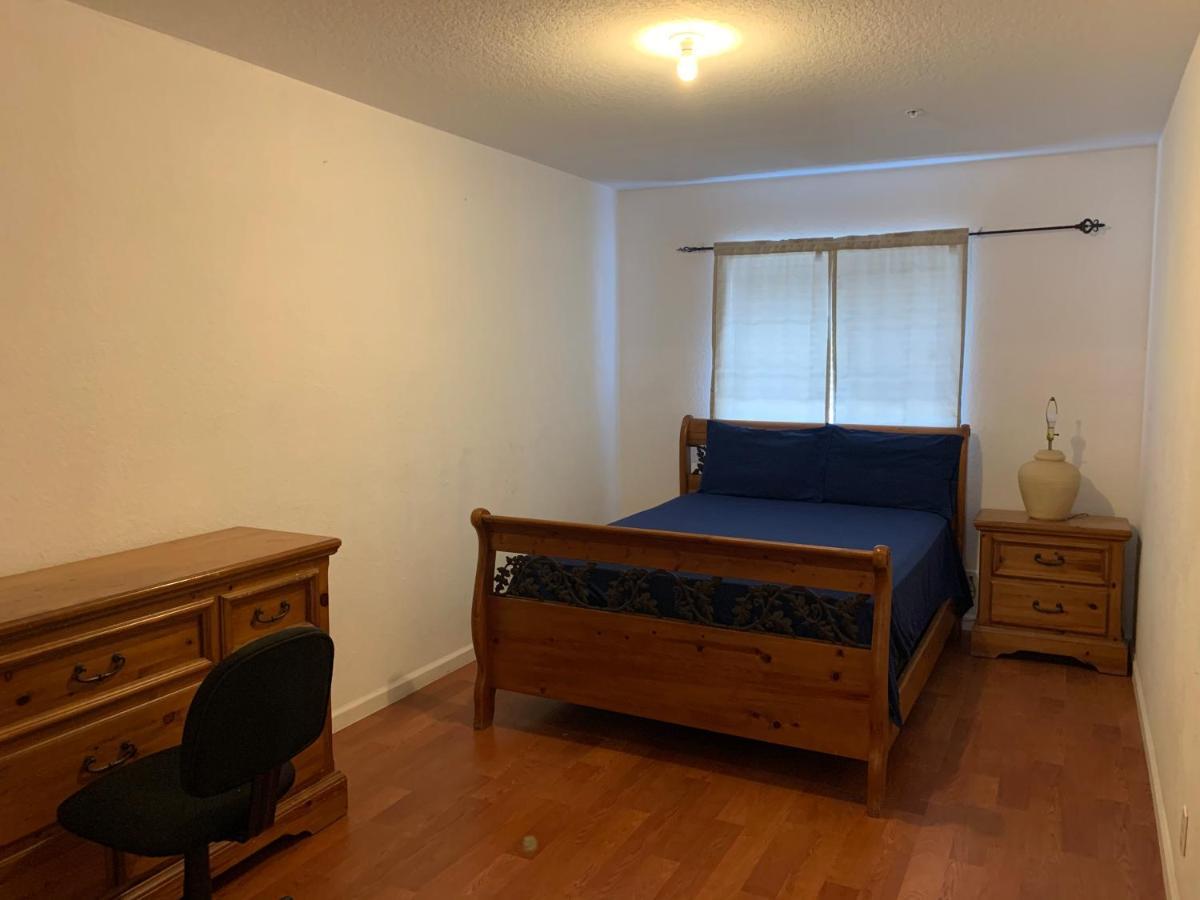 Bedroom Suite In Lauderdale Lakes Townhome Fort Lauderdale Kültér fotó